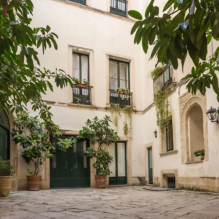 Palazzo Bernardini Suites-2